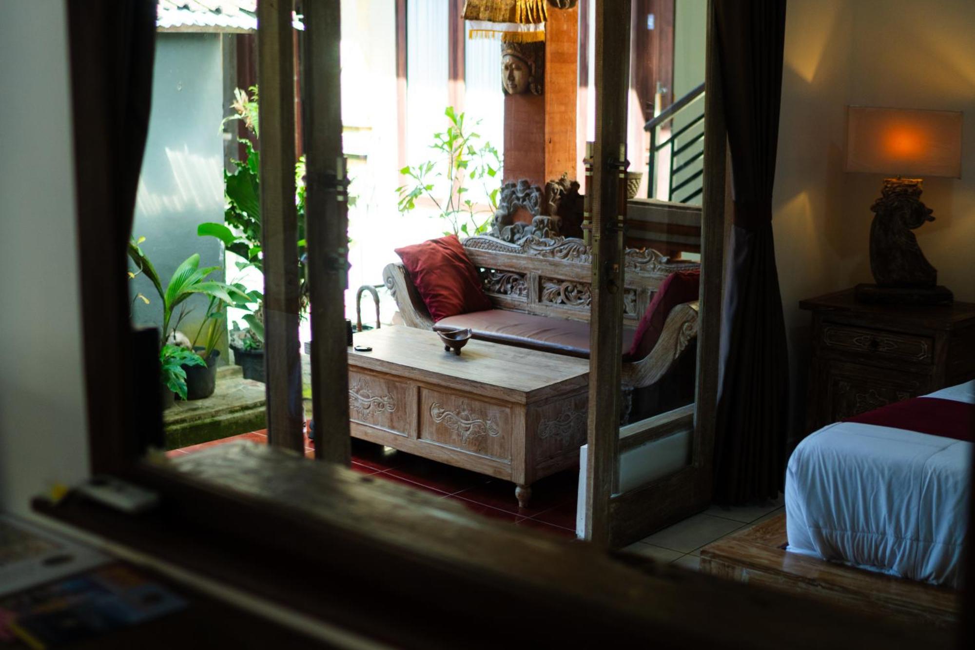 Purnama House Hotel อูบุด ภายนอก รูปภาพ