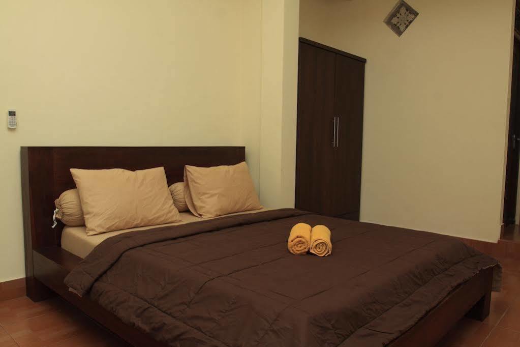Purnama House Hotel อูบุด ภายนอก รูปภาพ